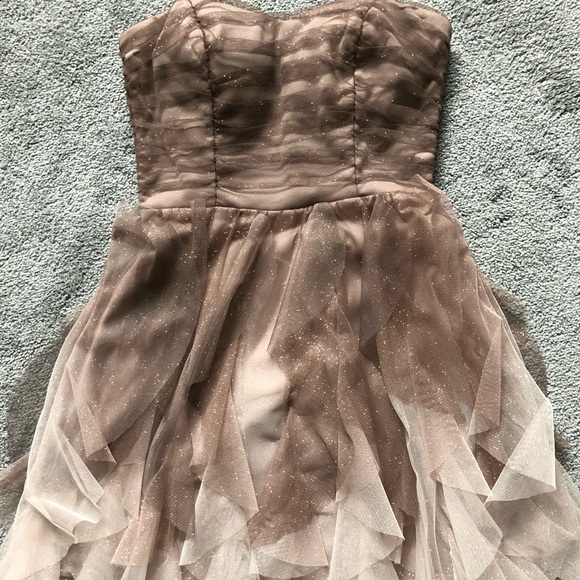 HOMECOMING DRESS ! - Picture 3 of 6